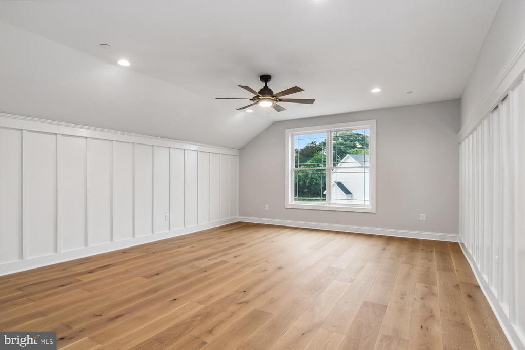 481 EAGLE MANOR ( LOT 16) DRIVE