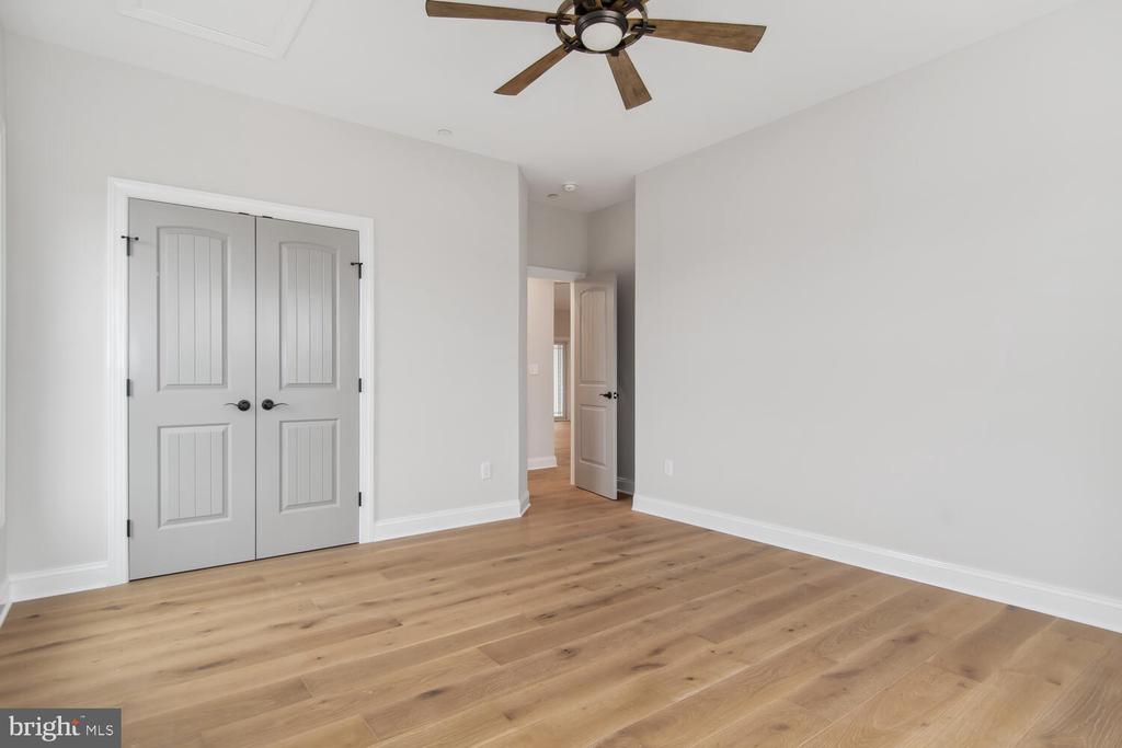 481 EAGLE MANOR ( LOT 16) DRIVE