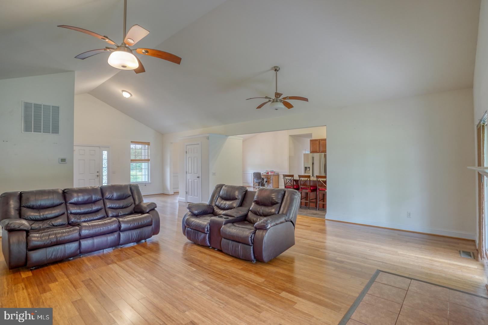 104 Echo Ln