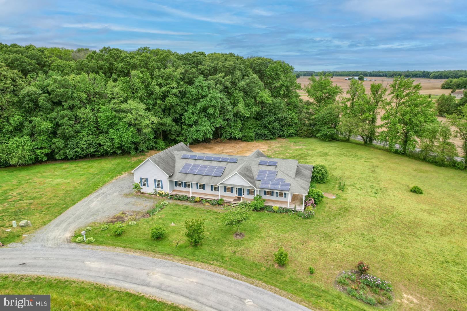 104 Echo Ln