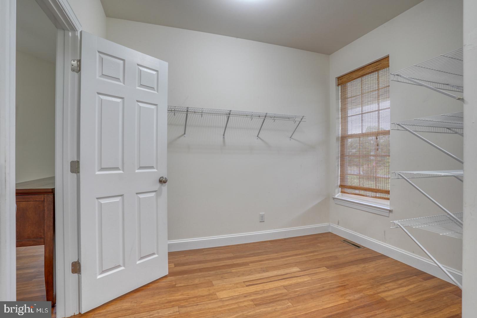 104 Echo Ln