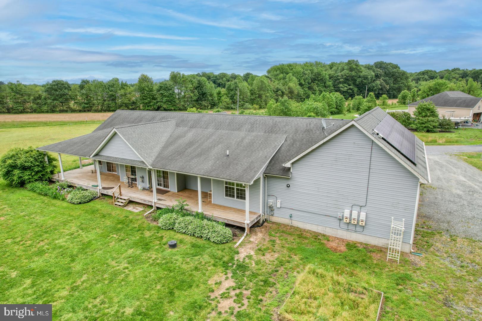 104 Echo Ln
