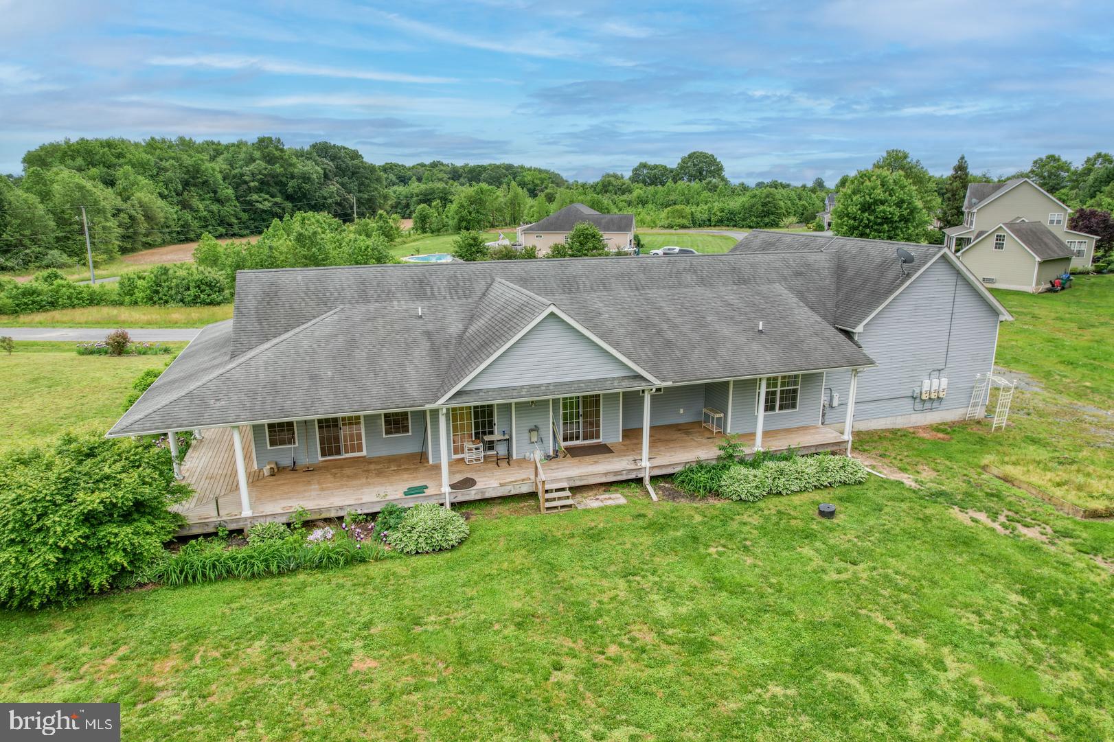 104 Echo Ln