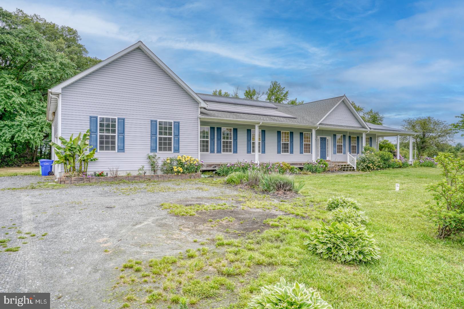 104 Echo Ln