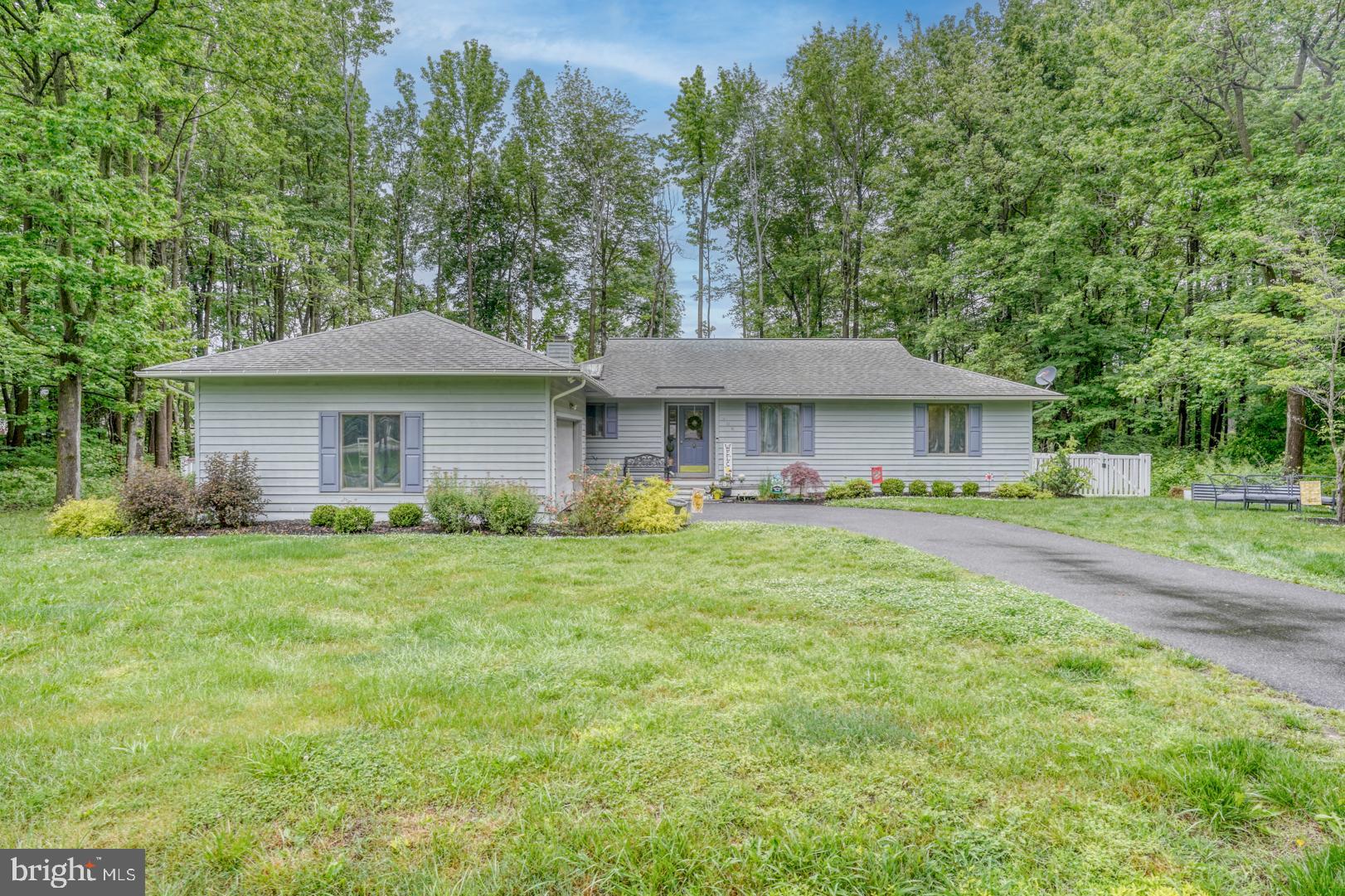206 Queens Colony High Rd
