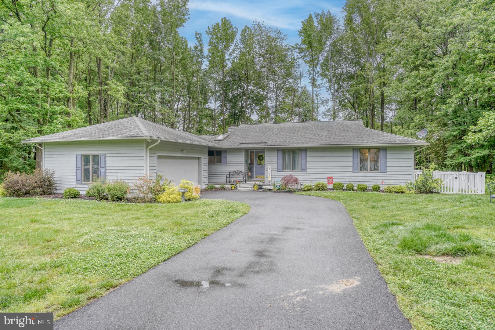 206 Queens Colony High Rd