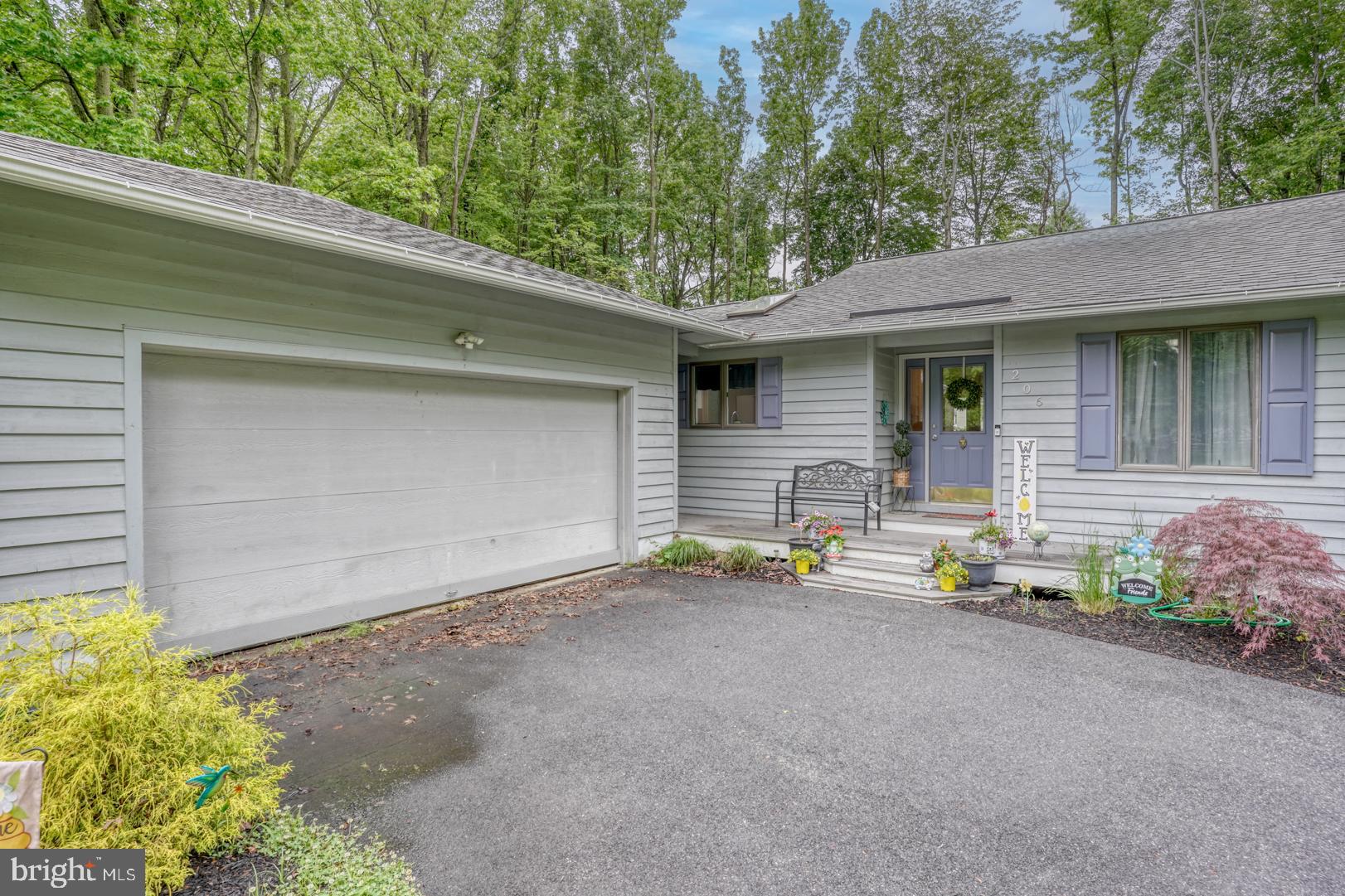 206 Queens Colony High Rd