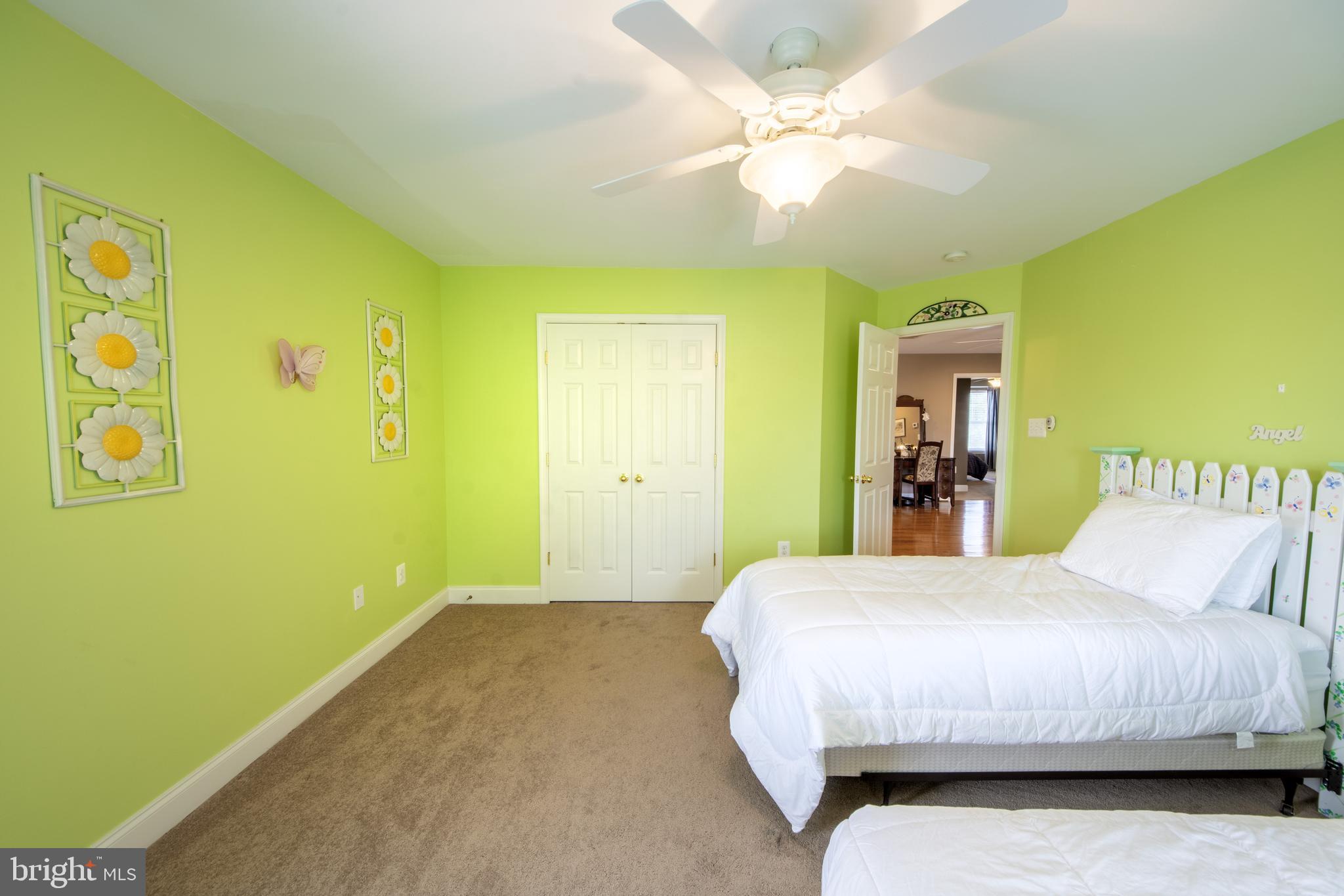 132 Crossgate Dr