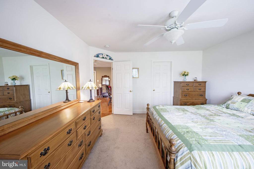 132 Crossgate Dr