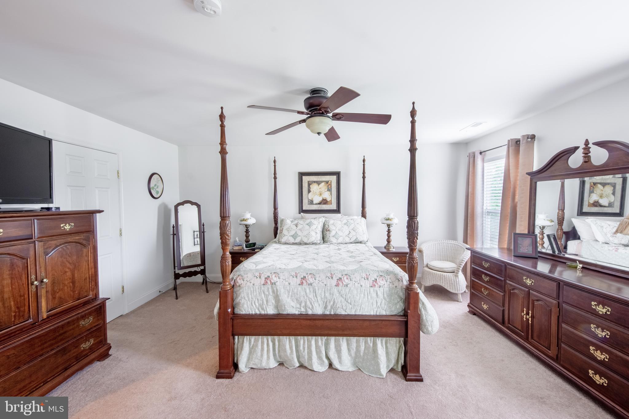 132 Crossgate Dr