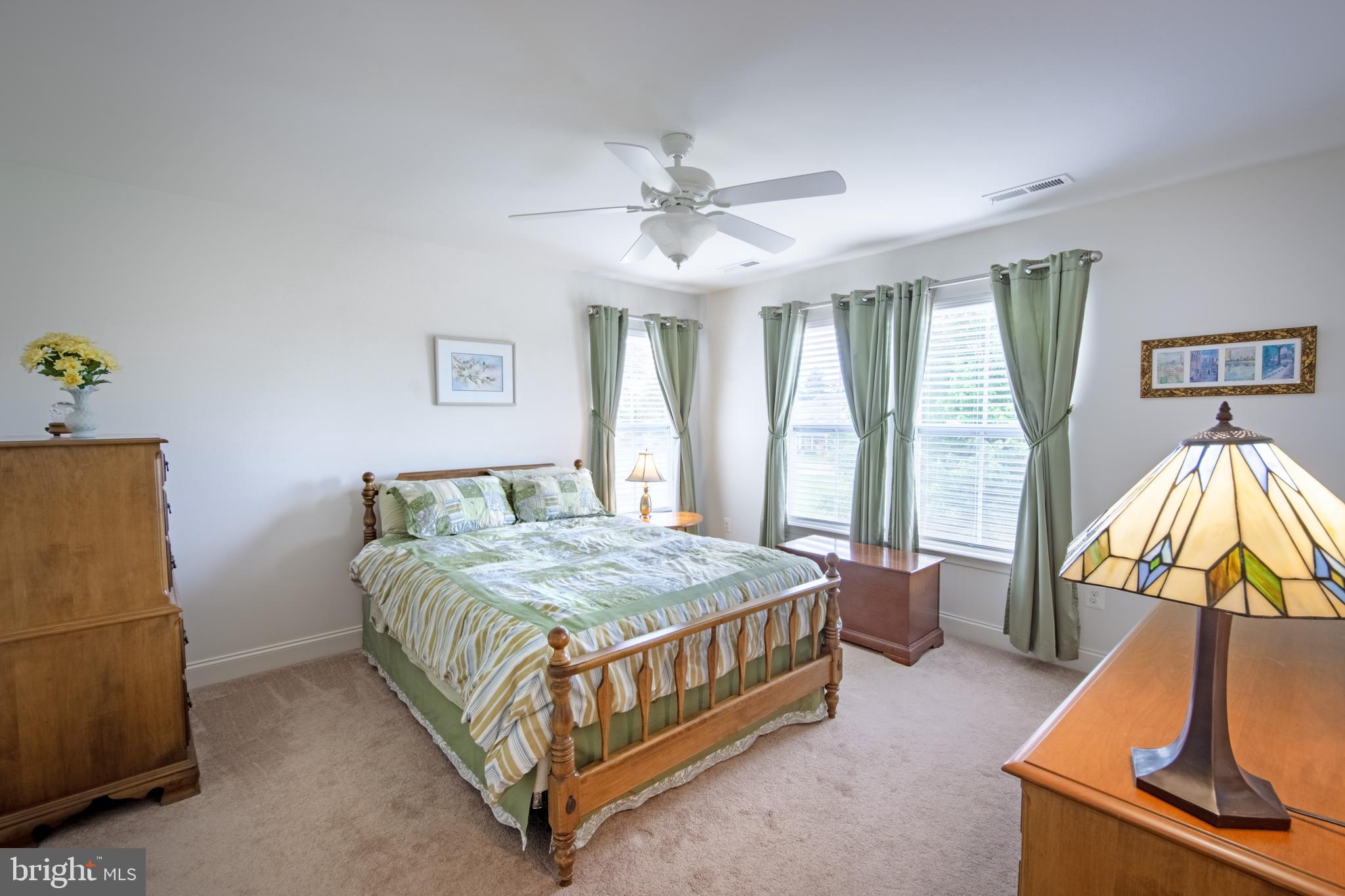 132 Crossgate Dr