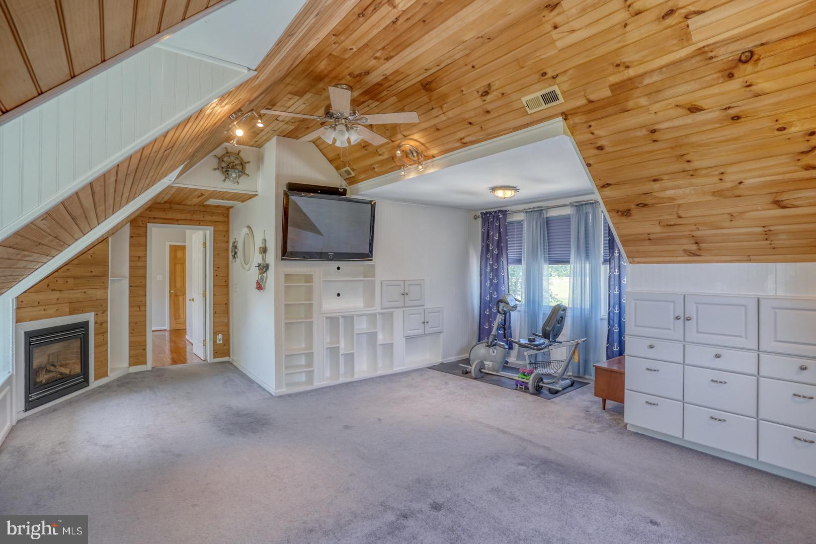 204 Winchester Dr