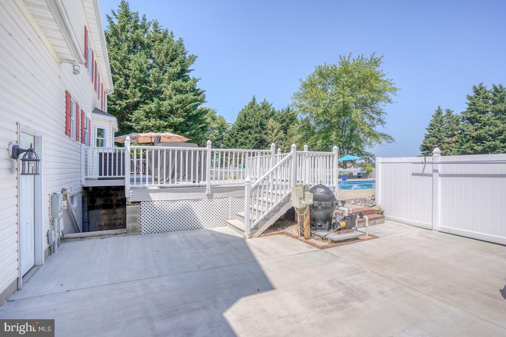204 Winchester Dr