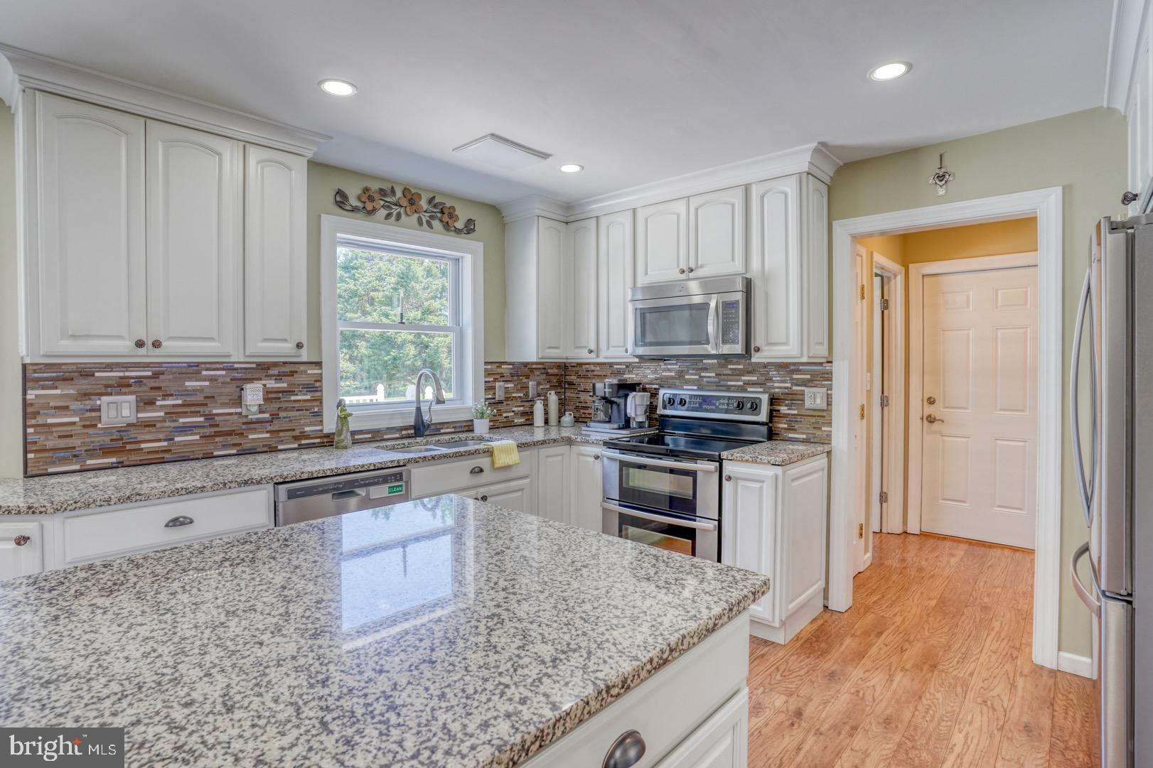 204 Winchester Dr