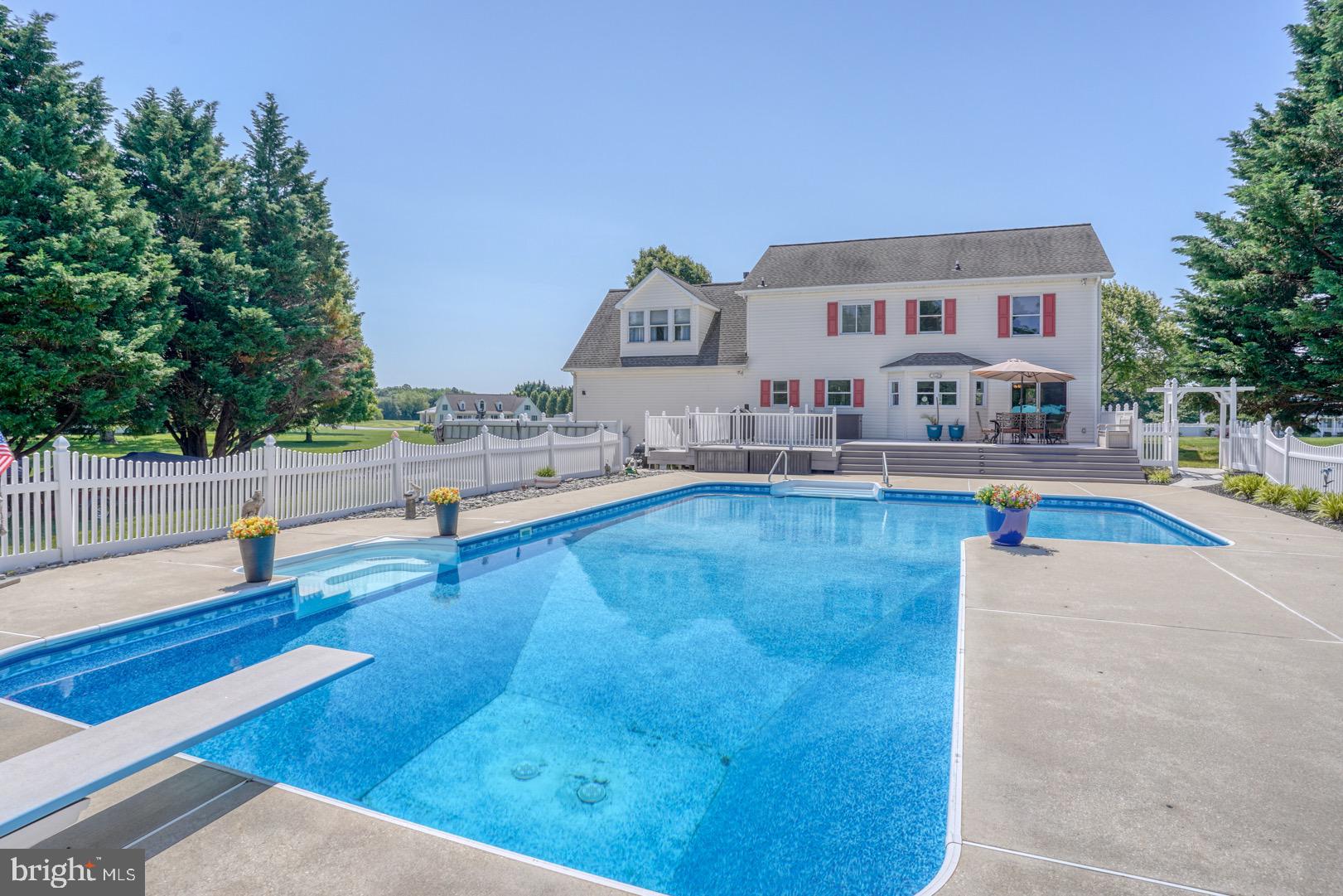 204 Winchester Dr
