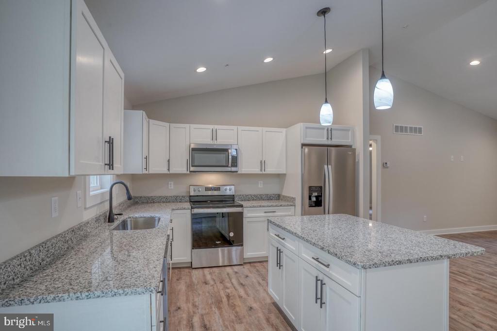 305 Coon Run Ln