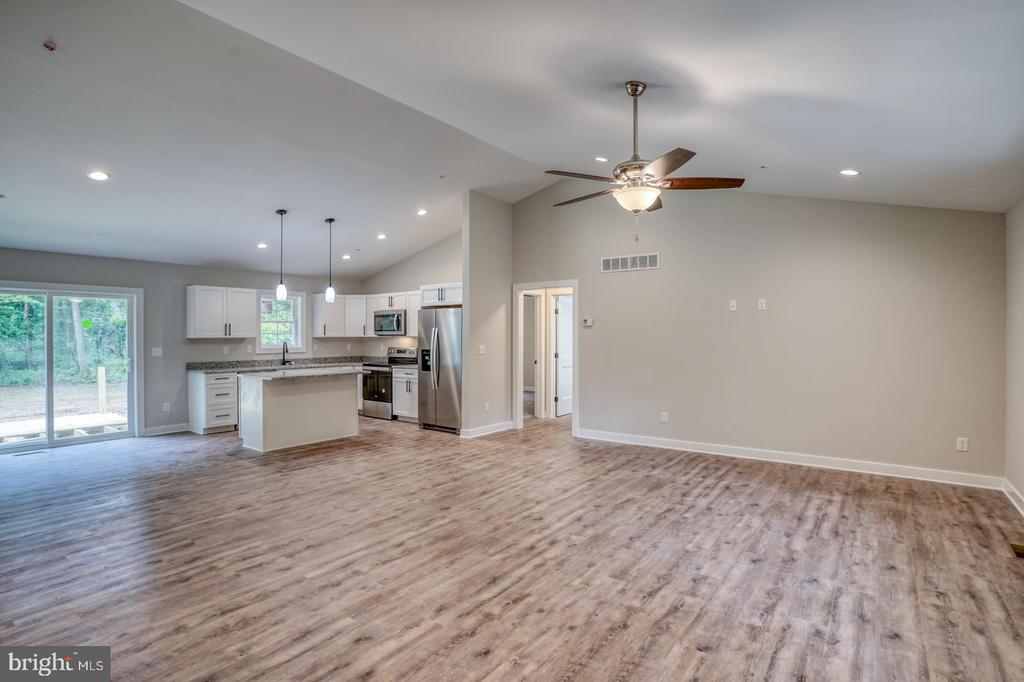 305 Coon Run Ln