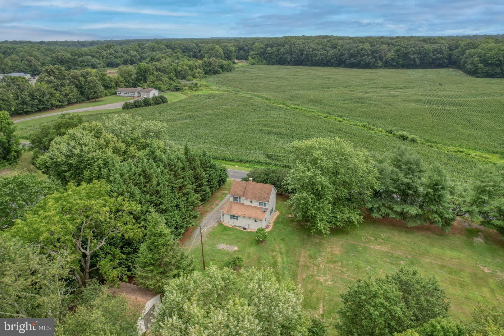 216 Flat Iron Square Rd