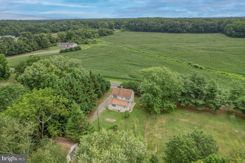 216 Flat Iron Square Rd