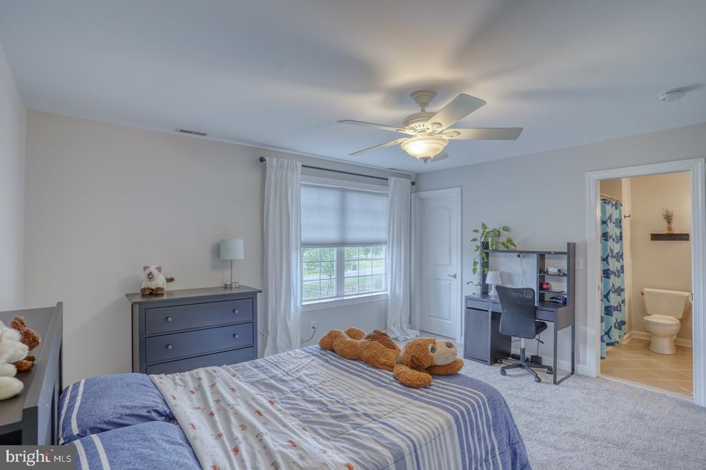 121 Browning Ln