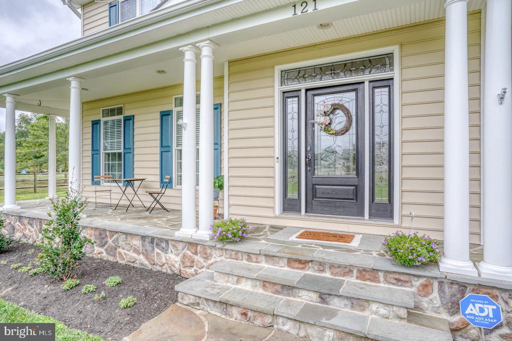 121 Browning Ln