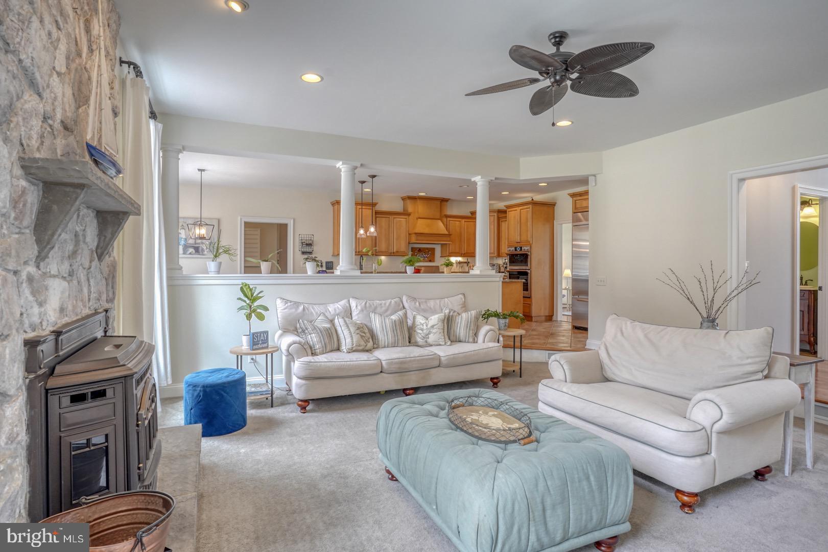 121 Browning Ln