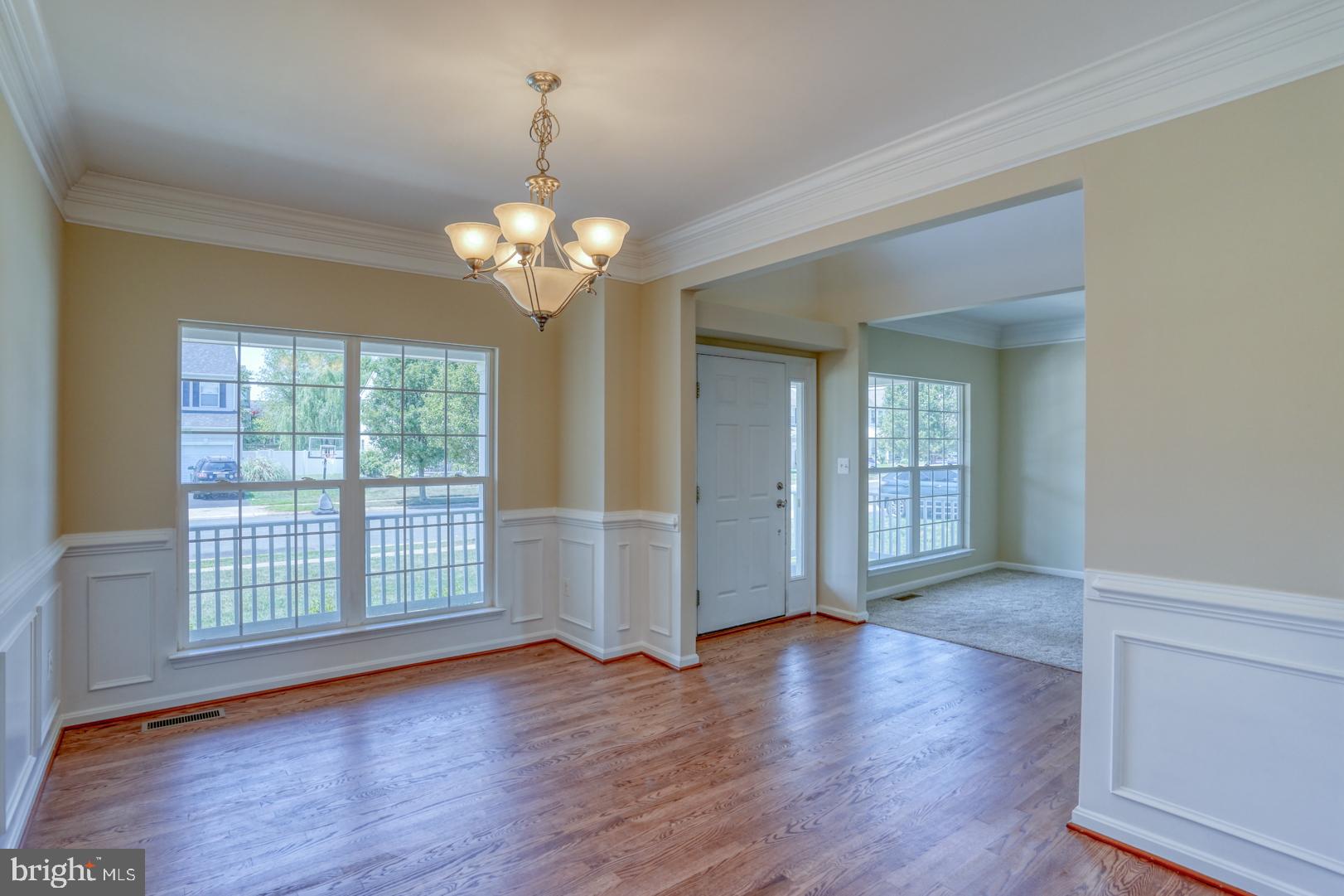 132 Meadowcroft Dr