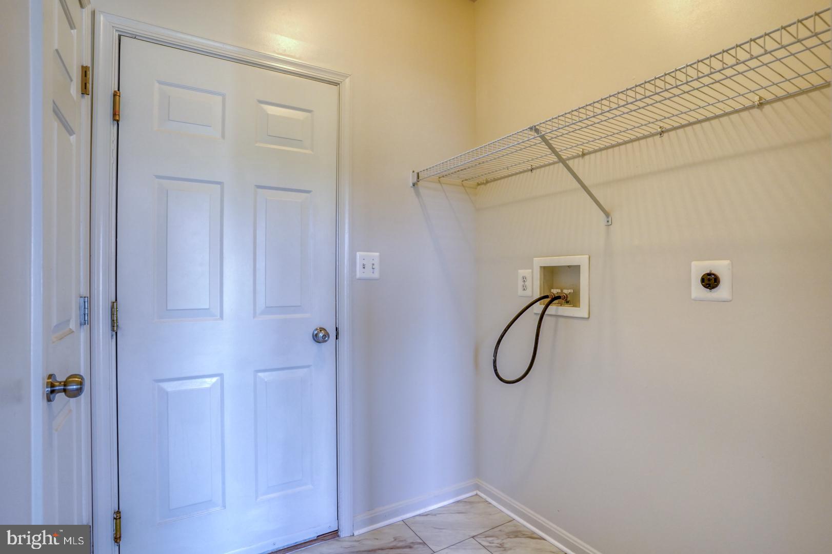 132 Meadowcroft Dr