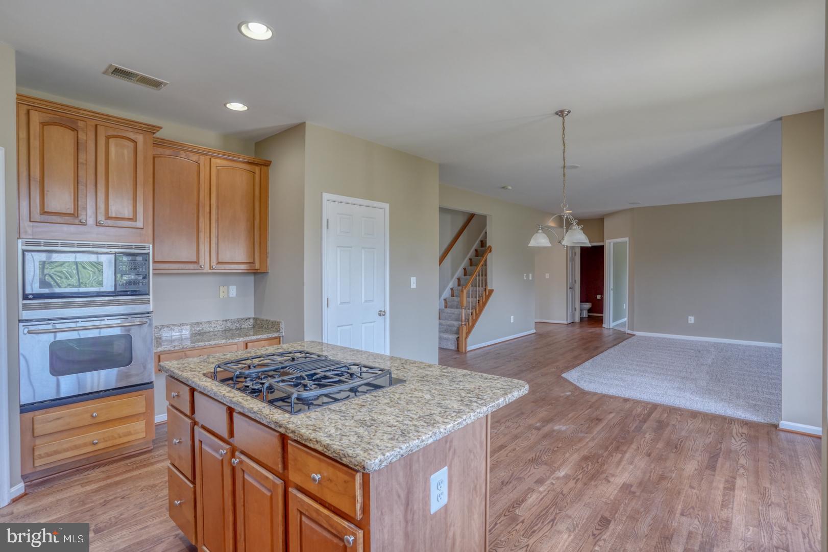 132 Meadowcroft Dr