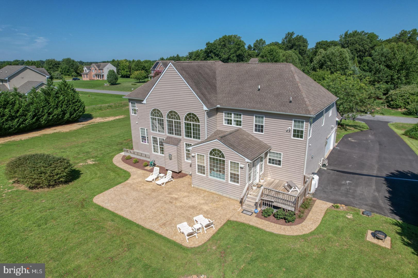 114 Gathering Ct