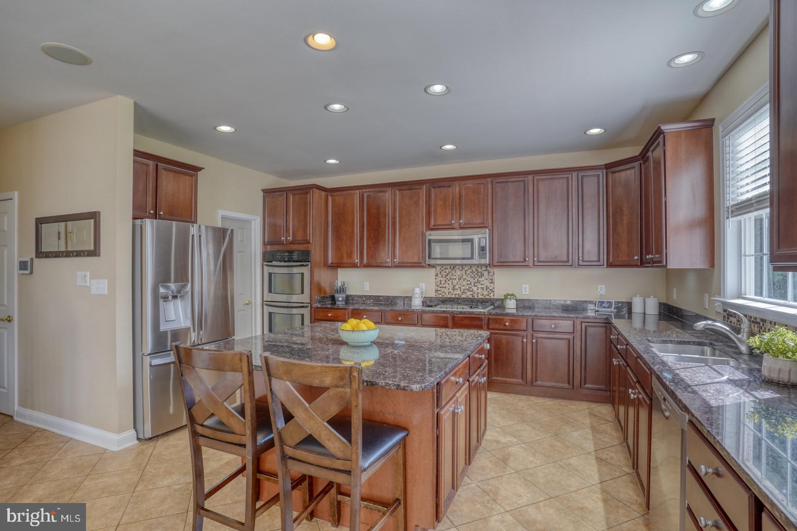 114 Gathering Ct