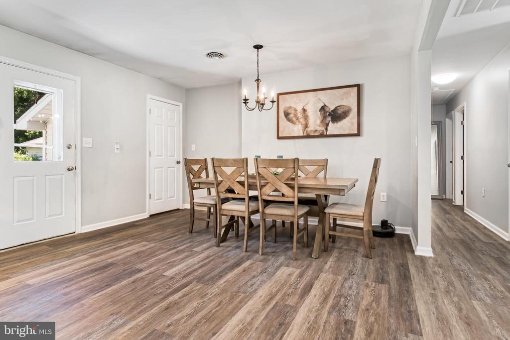 305 Merrick Corner Rd