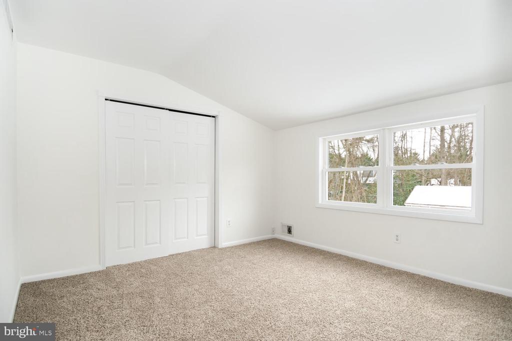 109 Secor Rd
