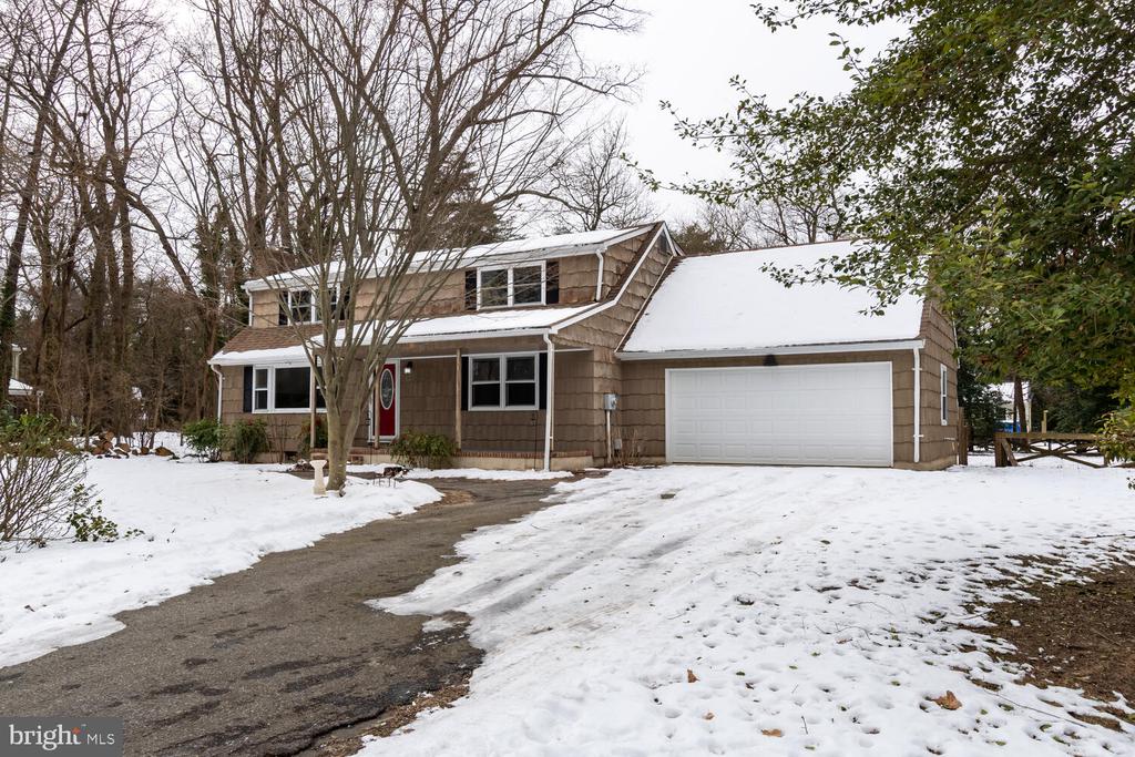 109 Secor Rd