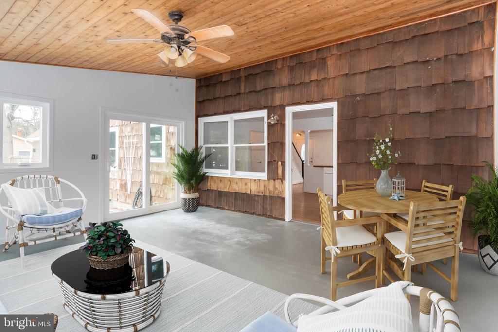 109 Secor Rd