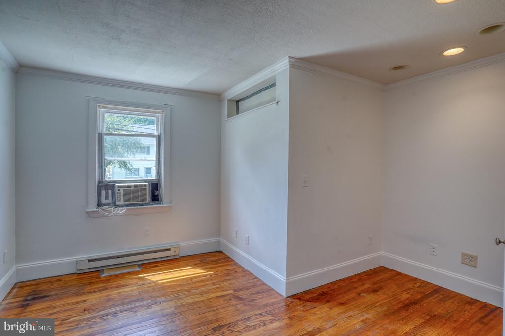 217 Walnut St