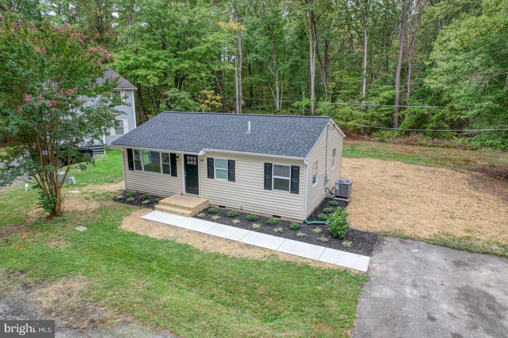 318 Gibbs Rd