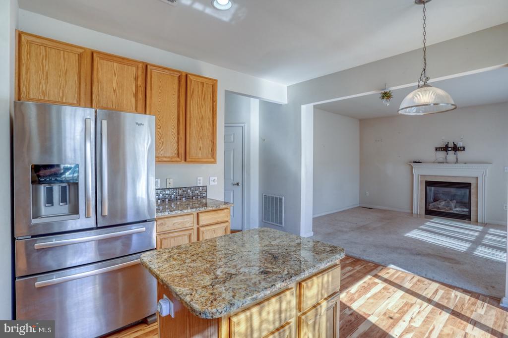 104 Gathering Ct