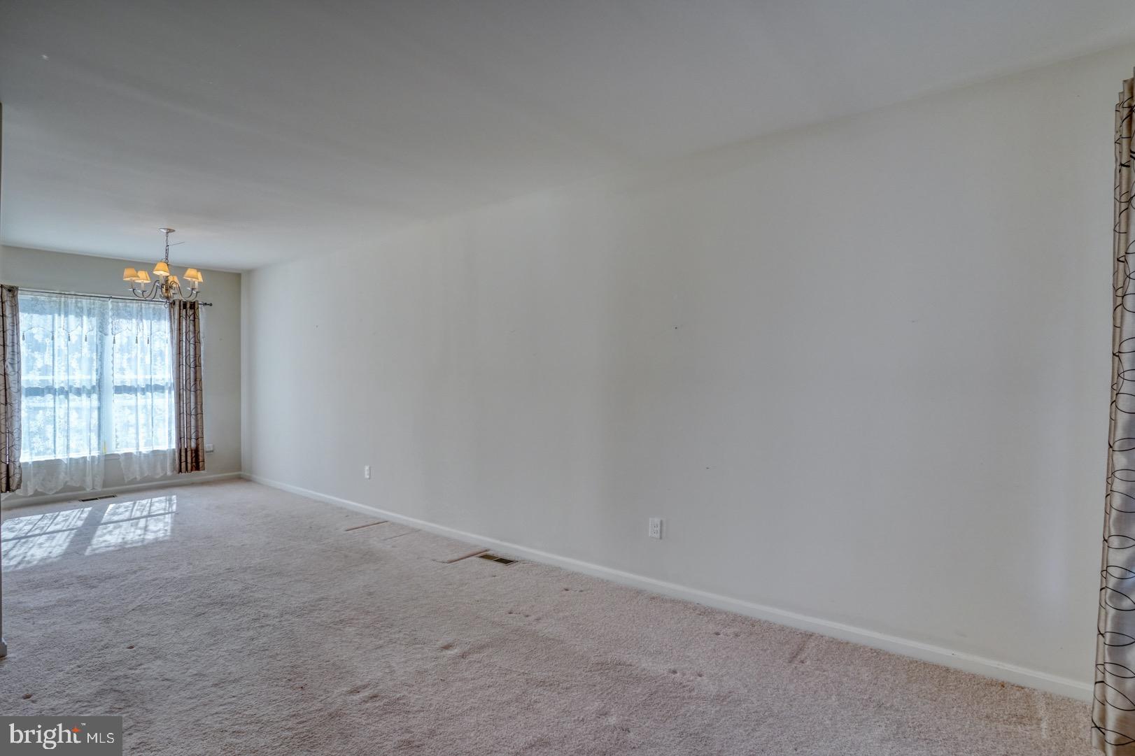 104 Gathering Ct