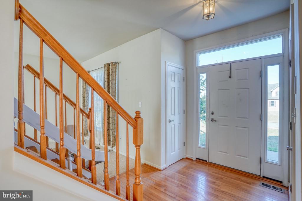 104 Gathering Ct