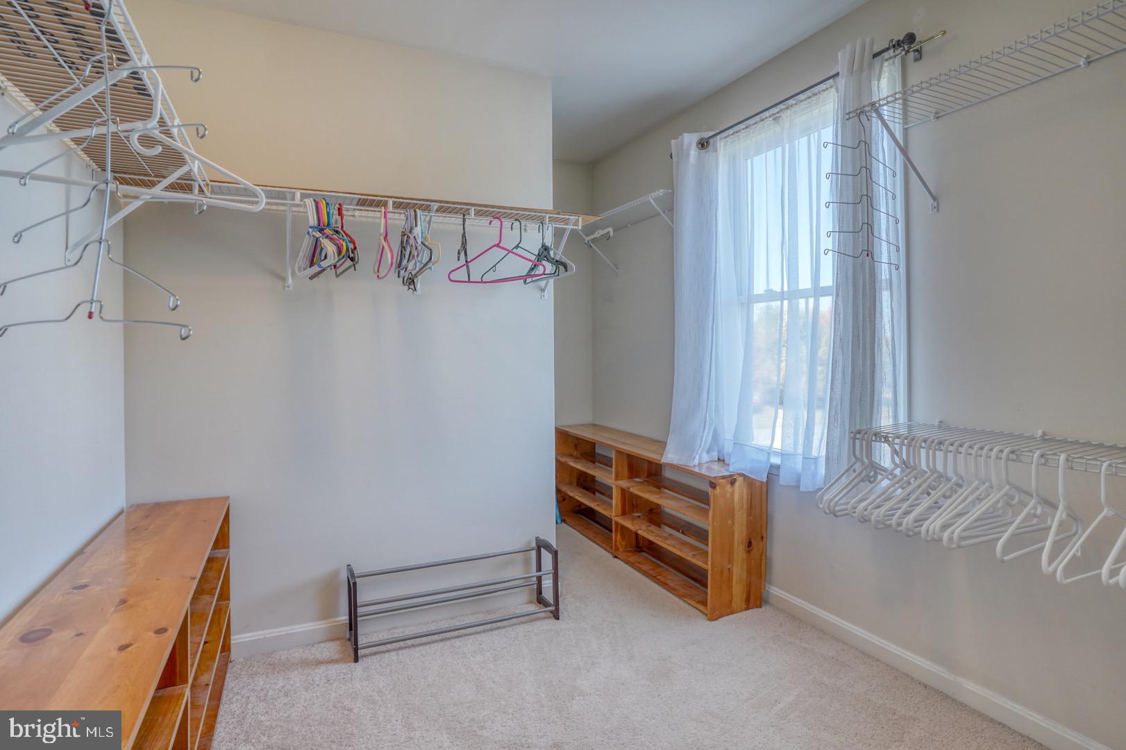 104 Gathering Ct