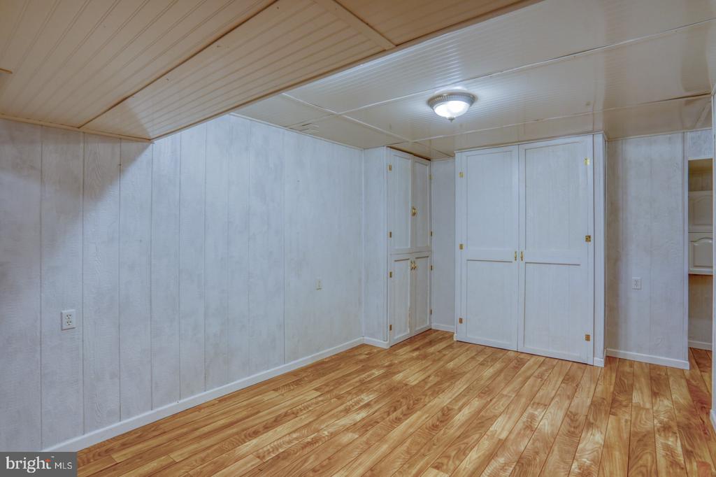 104 Gathering Ct
