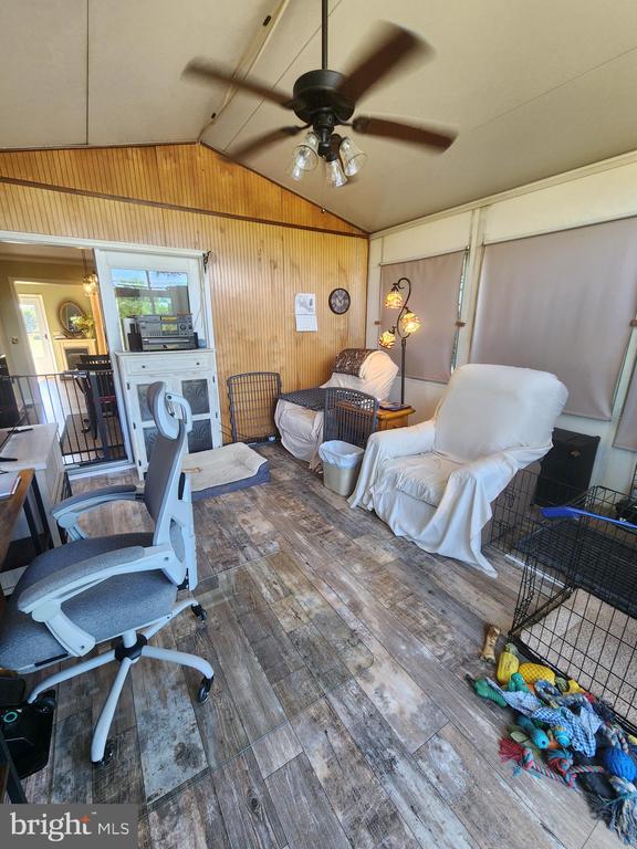 152 Spencer Ln
