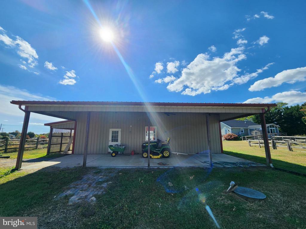 152 Spencer Ln