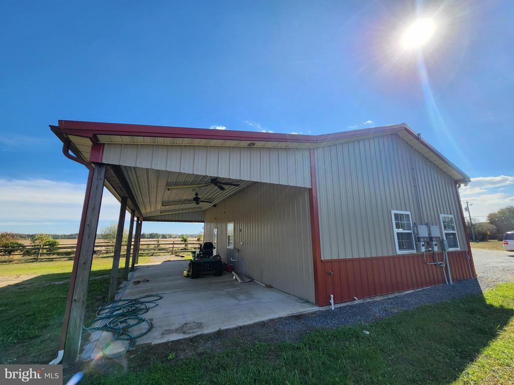 152 Spencer Ln