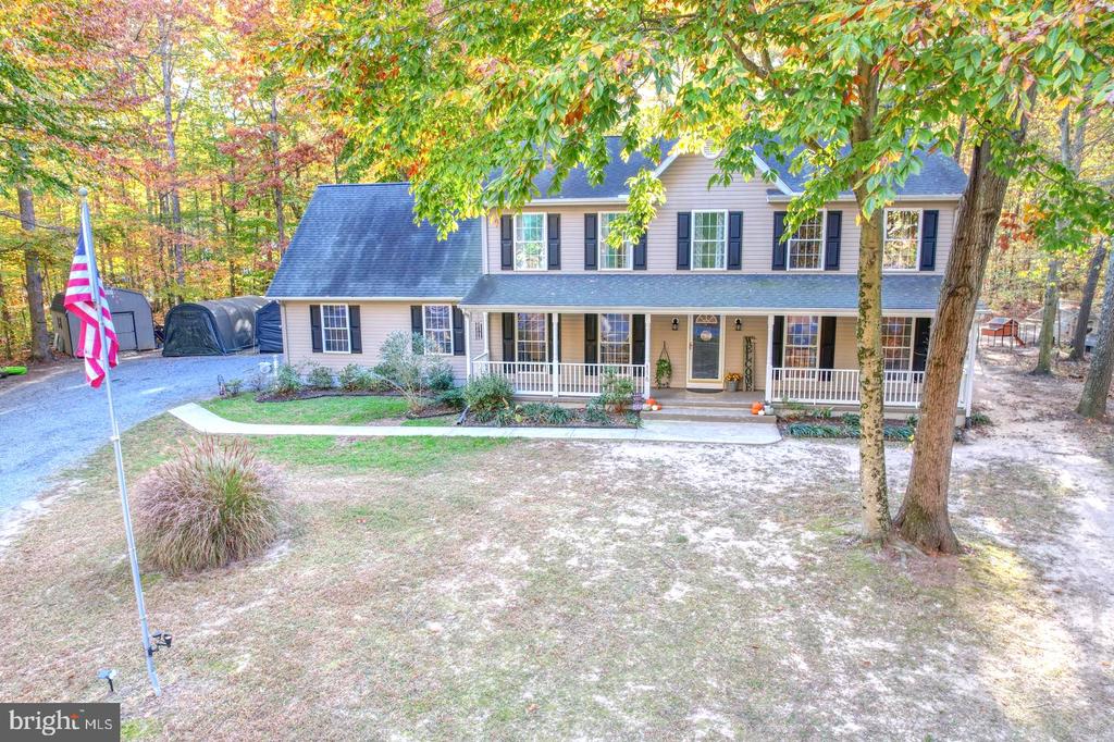 116 Solitude Ln