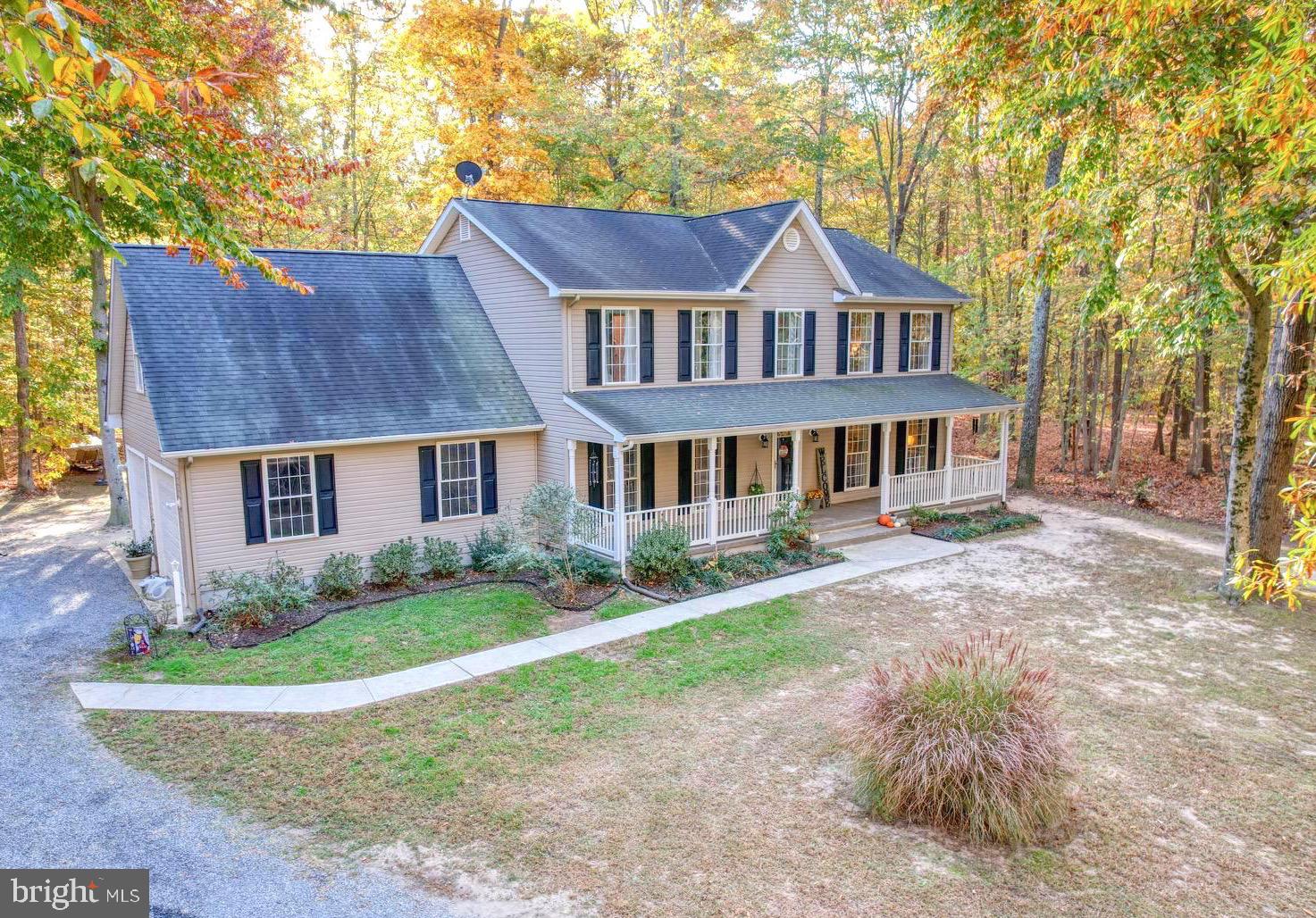 116 Solitude Ln