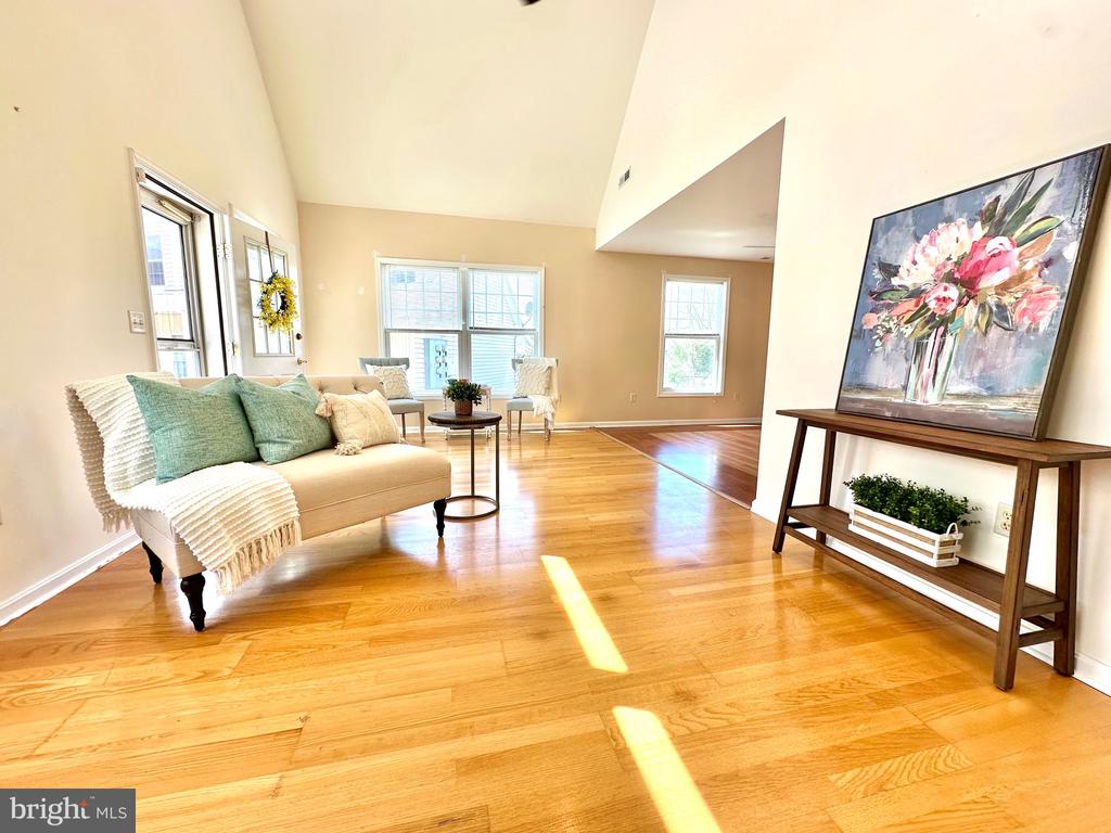 502 Pond Way