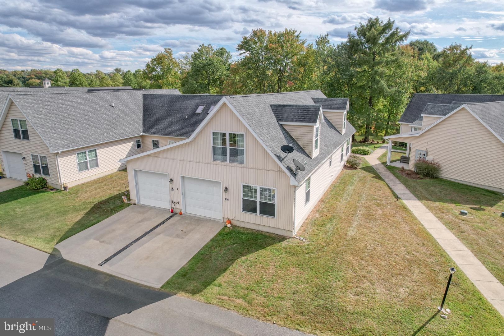 502 Pond Way