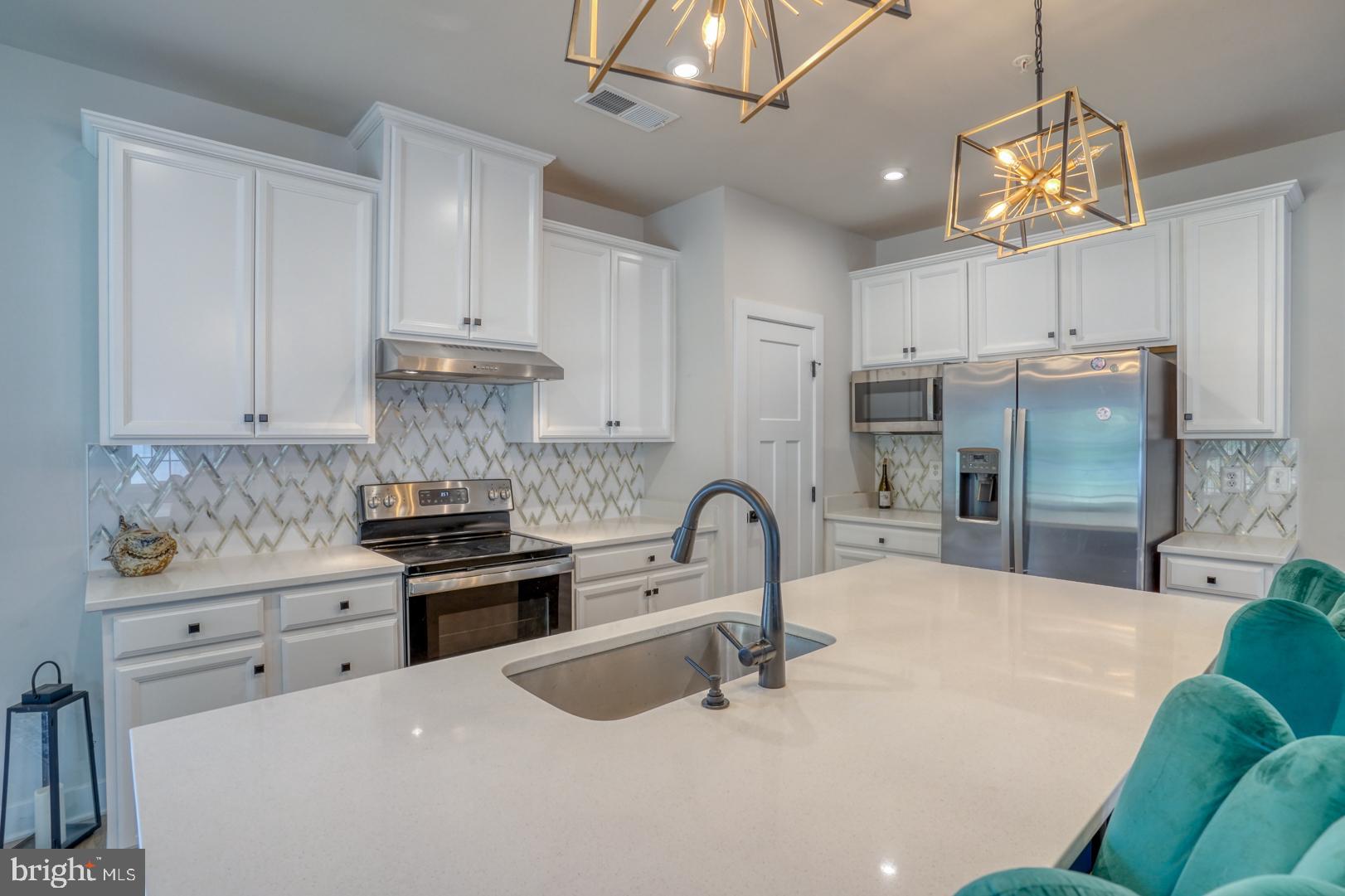 133 Perrys Retreat Blvd